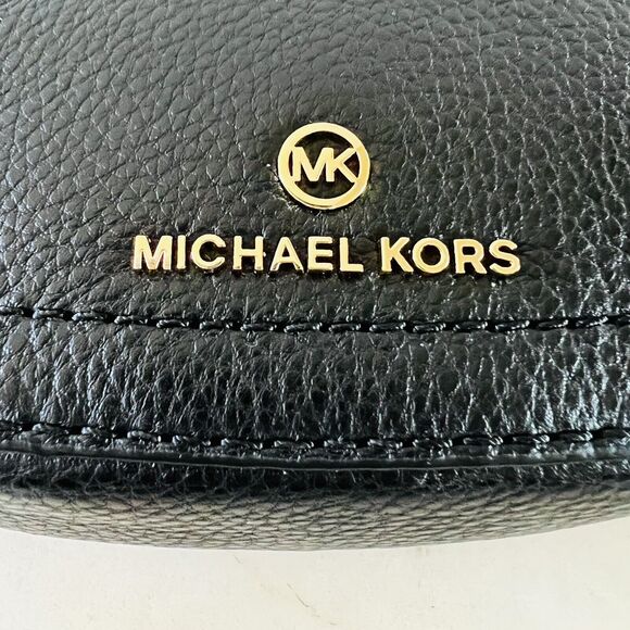 MICHAEL KORS Camden Solid Black Leather Small Messenger Crossbody Bag - Picture 3 of 9